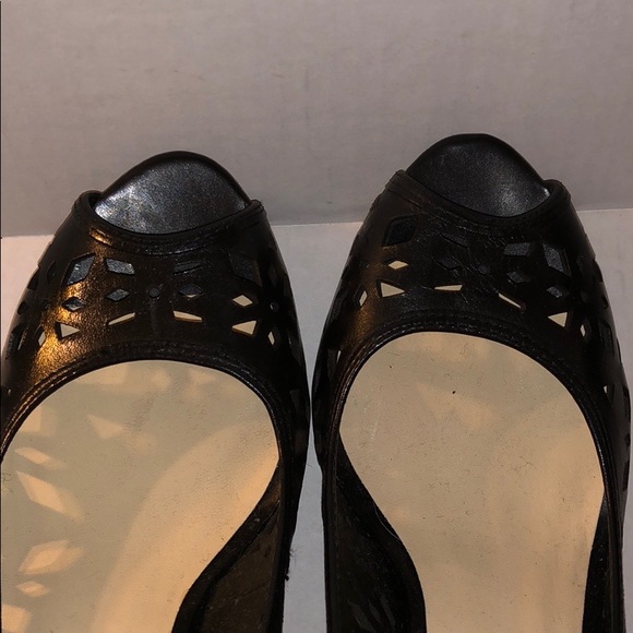 NWT Franco Sarto Black Leather Vial Heels, Size 8 - Picture 7 of 8